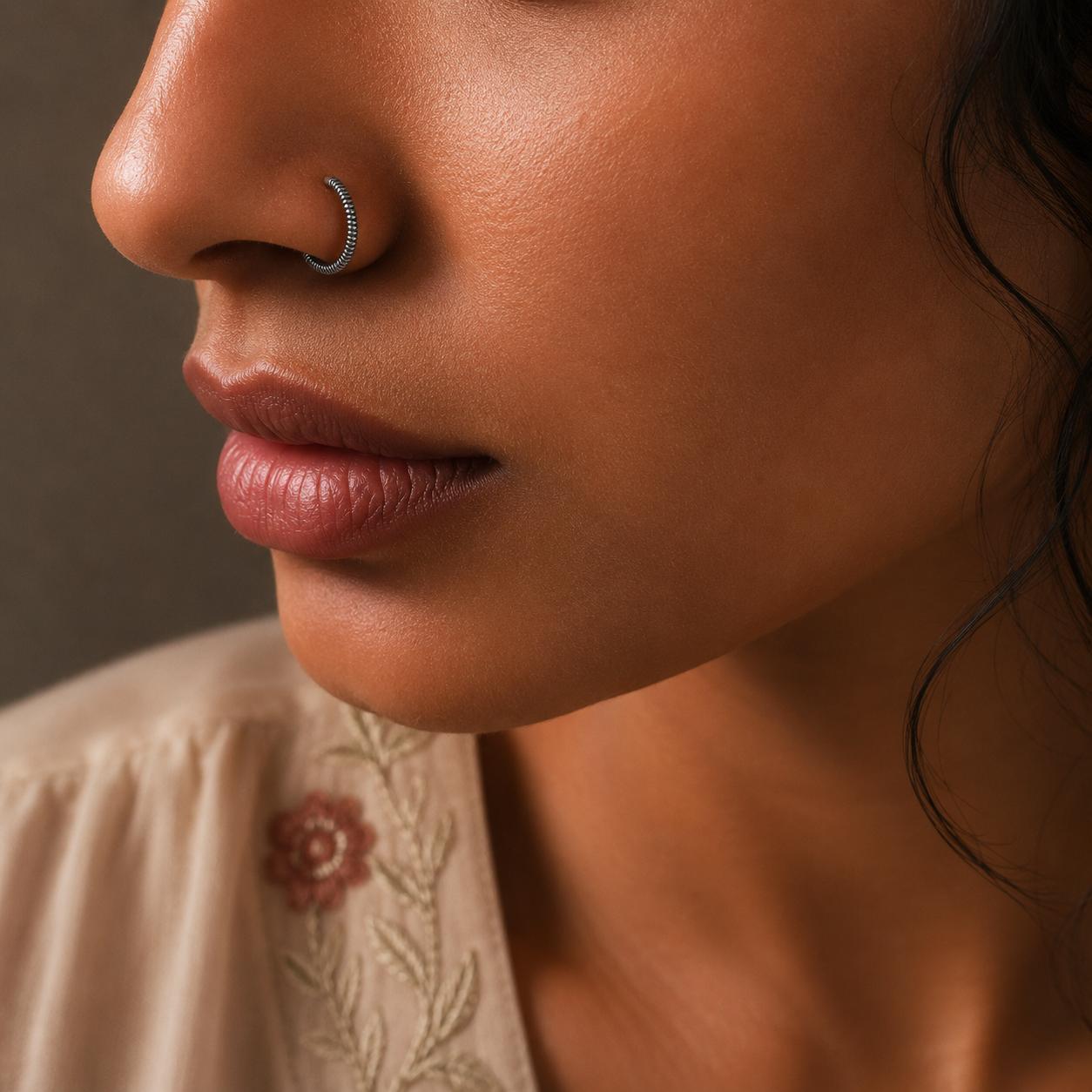 925 Sterling Silver Coiled Band Open Nose Pin - Image 2